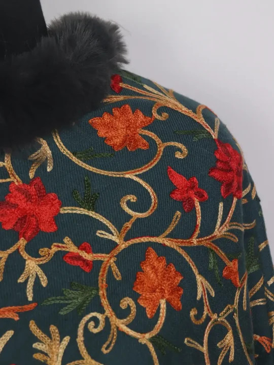 Kashmiri Aashena Fur Poncho For Women With Aari Kadhai - Image 3
