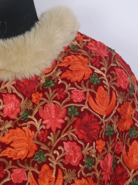 Rifat Kashmiri Maroon Fur Poncho for Women With Floral Aari Work - Image 3