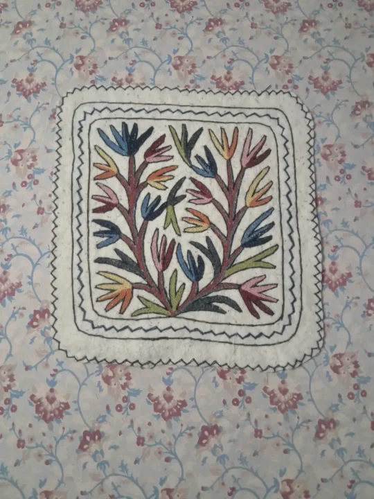 Bulbul Kashmiri 2-Ft Square Handmade Namda Rug With Embroidery