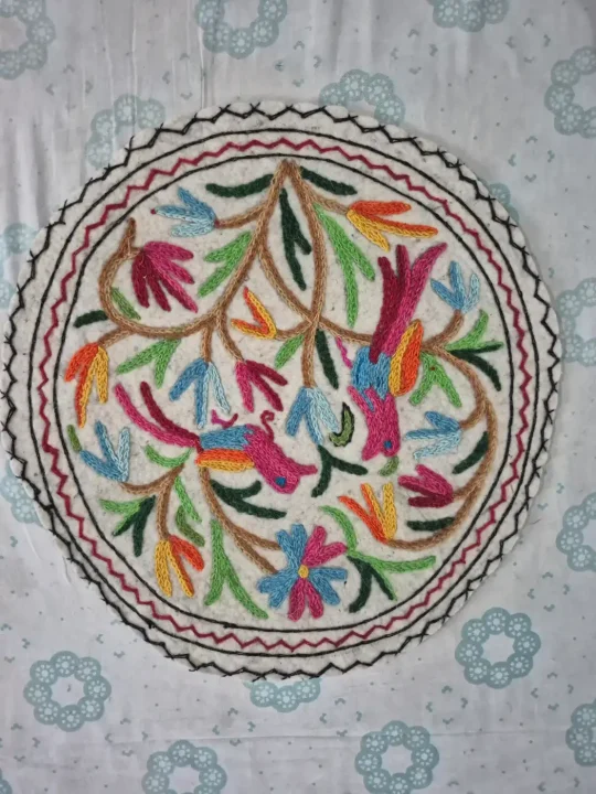 Kashmiri 2-ft Shehar-Khass Handmade Round Namda Rug With Embroidery