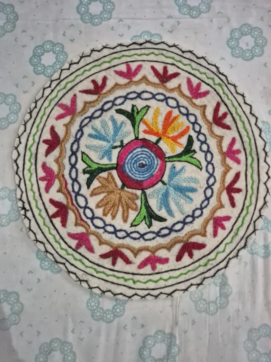 Kashmiri Handmade 2-ft Round Namda Rug Gurez With Embroidery