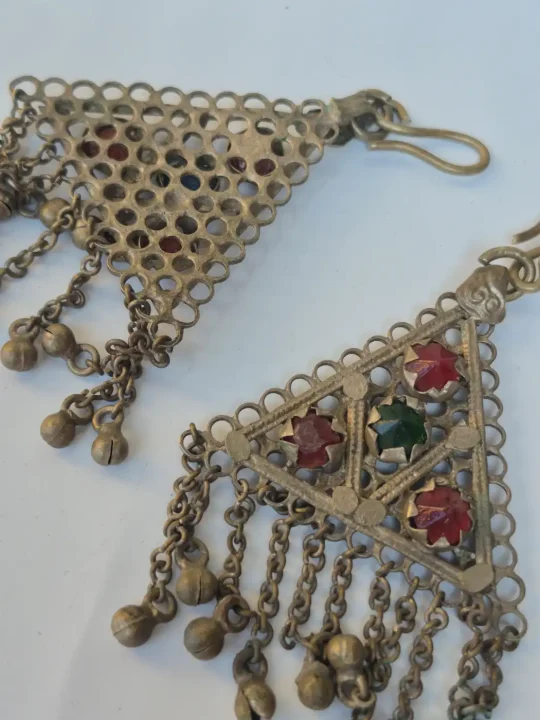 Kashmiri Vintage Naqashi Earrings – Traditional Handmade Antique Jhumka - Image 3
