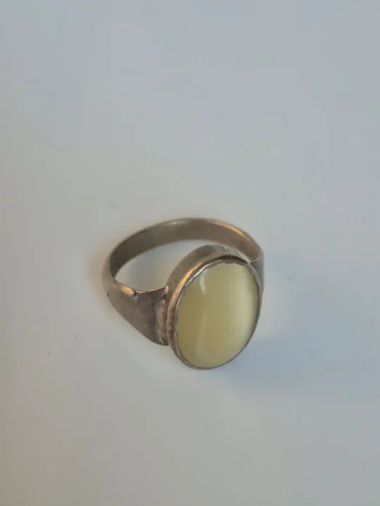 Kashmiri Noori Vintage Ring – Traditional Handmade Antique Stone Jewellery - Image 2