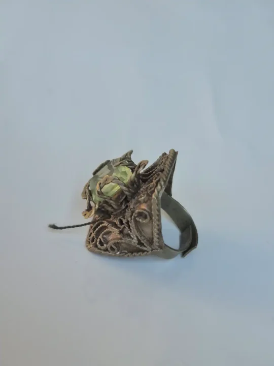 Kashmiri Vintage Ring – Hunar Traditional Handmade Antique Green Stone Jewellery - Image 3