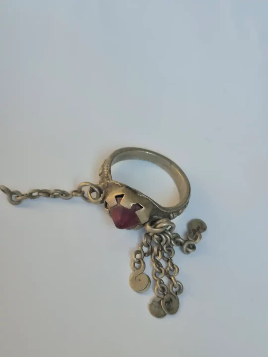 Suroor Kashmiri Vintage Handmade Antique Red Stone Ring