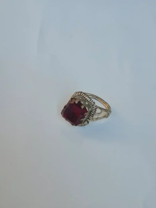 Kashmiri Vintage Dilshada Handmade Antique Red Stone Ring