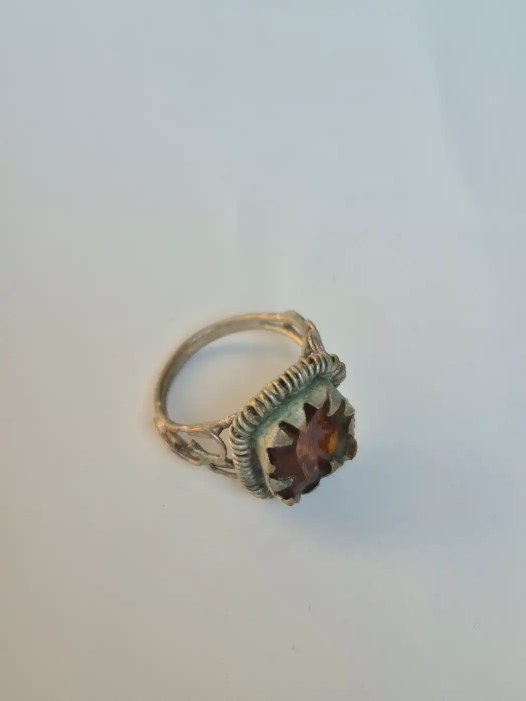 Sooraj Kashmiri Vintage Ring – Traditional Handmade Antique Stone Jewellery - Image 3