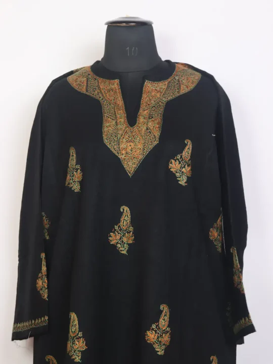 Koor Kashmiri Black Hand Sozni Embroidered Pheran in Raffal Wool - Image 2