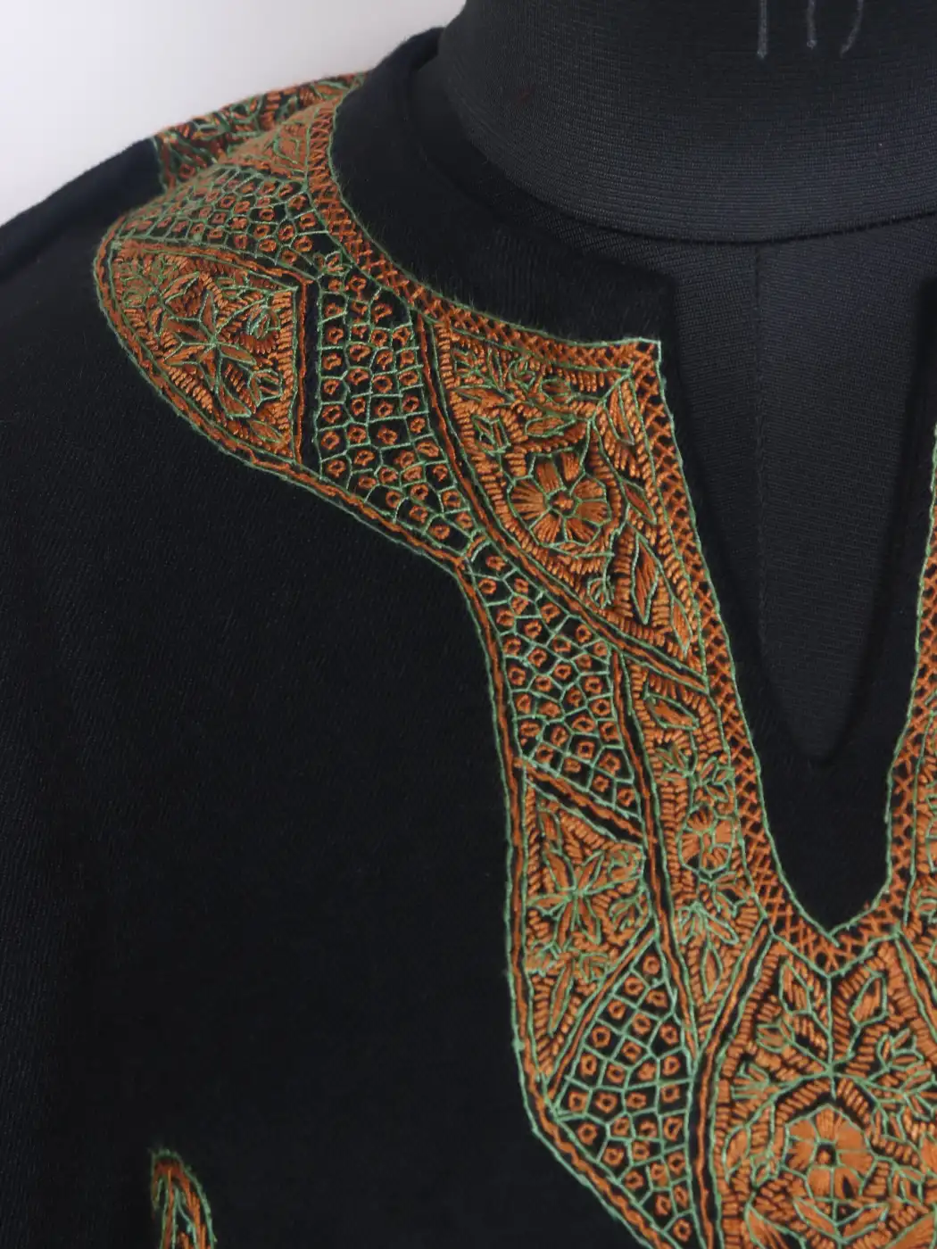 Koor Kashmiri Black Hand Sozni Embroidered Pheran in Raffal Wool - Image 3
