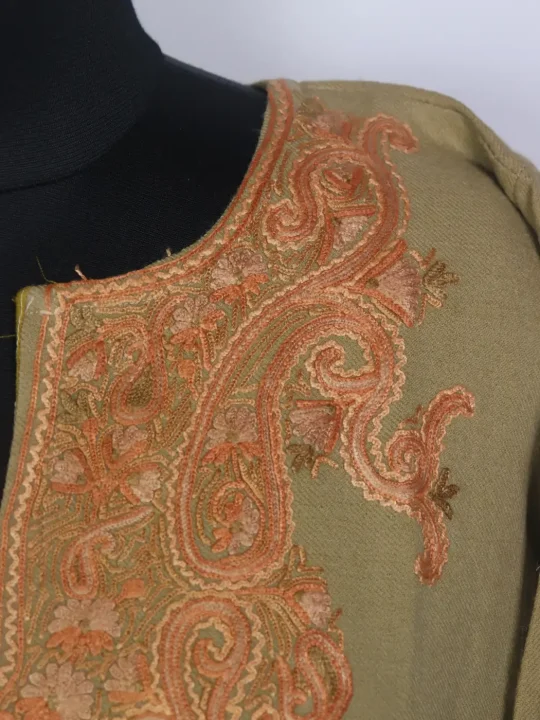 Khazraa Kashmiri Raffal Wool Hand Aari Embroidery Pheran Khaki Beige - Image 3