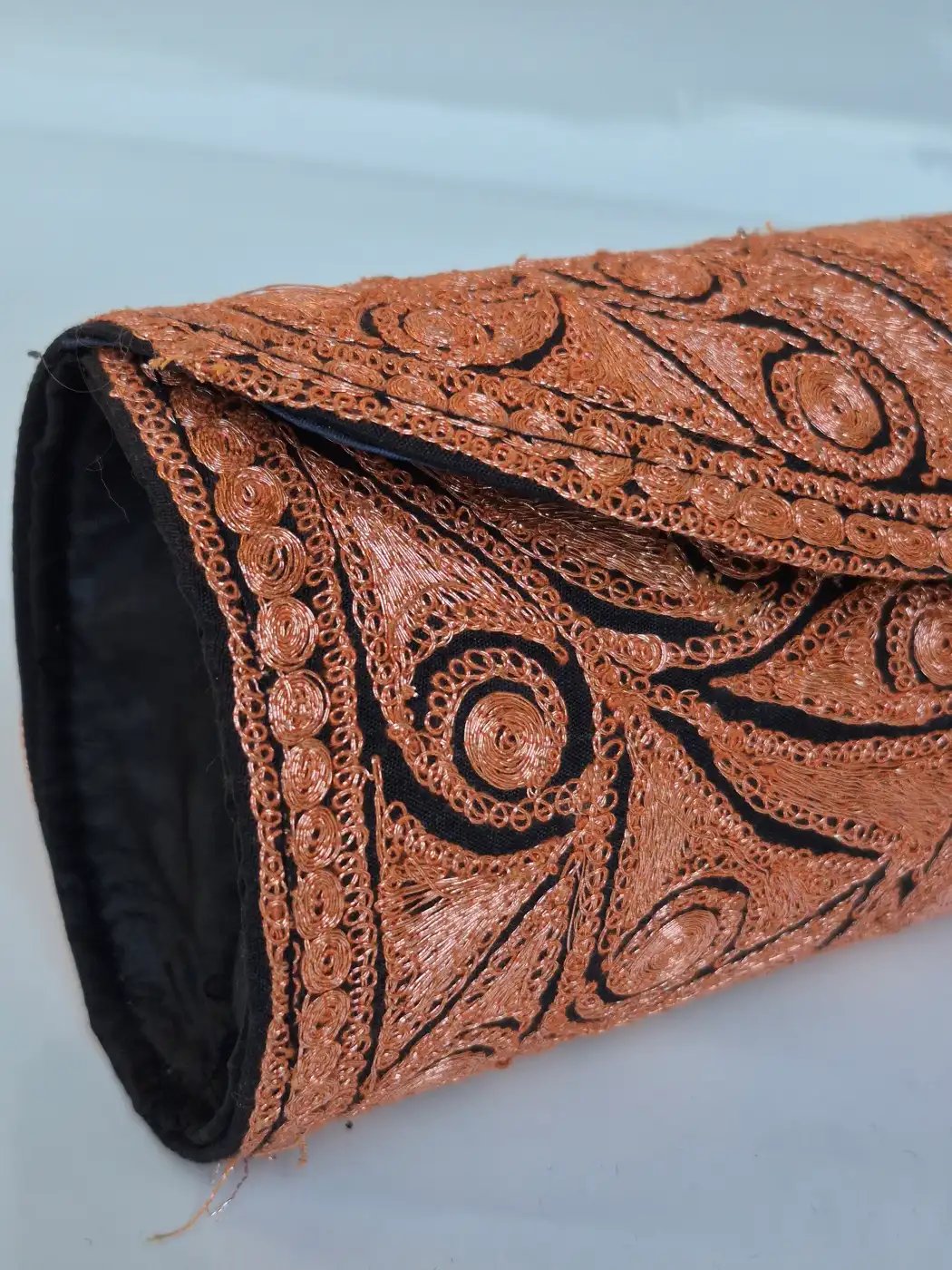 Kinza Kashmiri Black Tilla Work Clutch Bag - Image 2