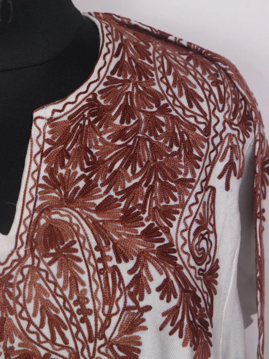 Labeeba White Kashmiri Pheran with Front & Back Aari Work in Cashmilon Wool - Image 3