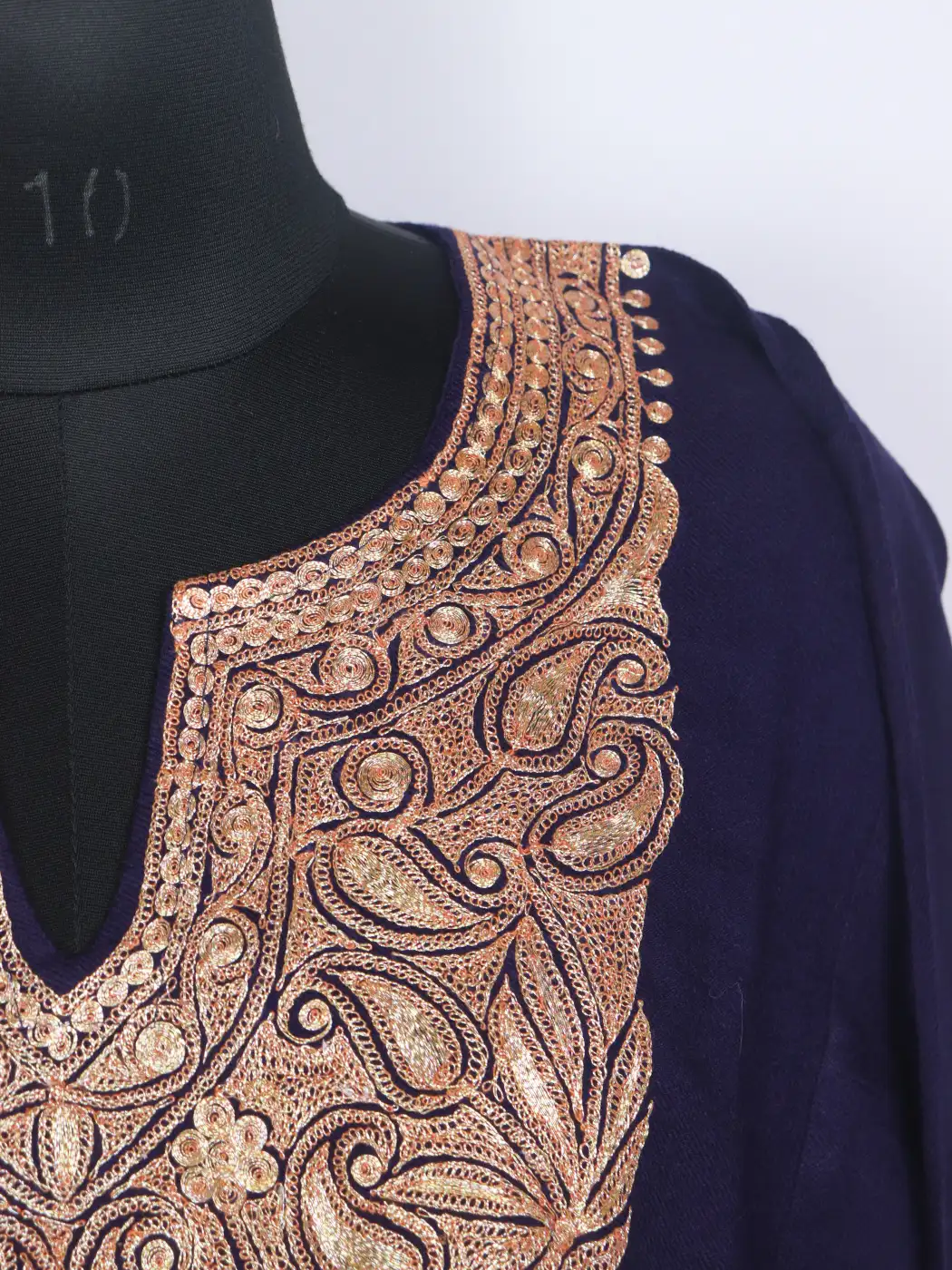 Laraib Kashmiri Raffal Wool Botte Tilla Work Pheran Navy Blue - Image 3