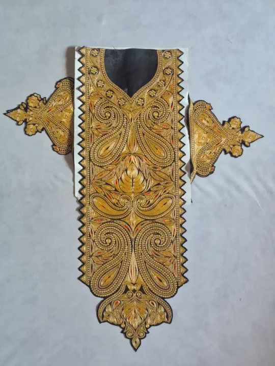 Mehar Kashmiri Long Neck Kashmiri Tilla Patch Set with 4 Patches