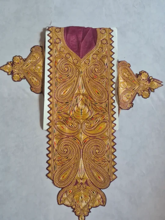 Tasneem Kashmiri Long Neck Tilla Patch Set  with 4 Patches