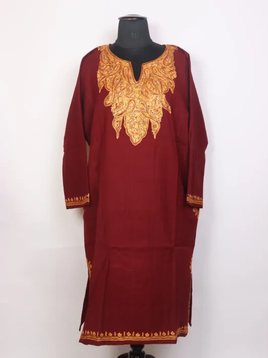 Zareen Kashmiri Maroon Raffal Wool Pheran With Hand Aari Embroidery