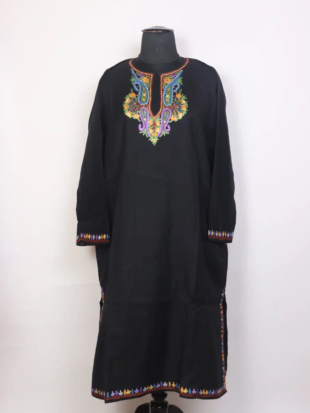 Mehar Raffal Wool Kashmiri Black Pheran with Hand Aari Work