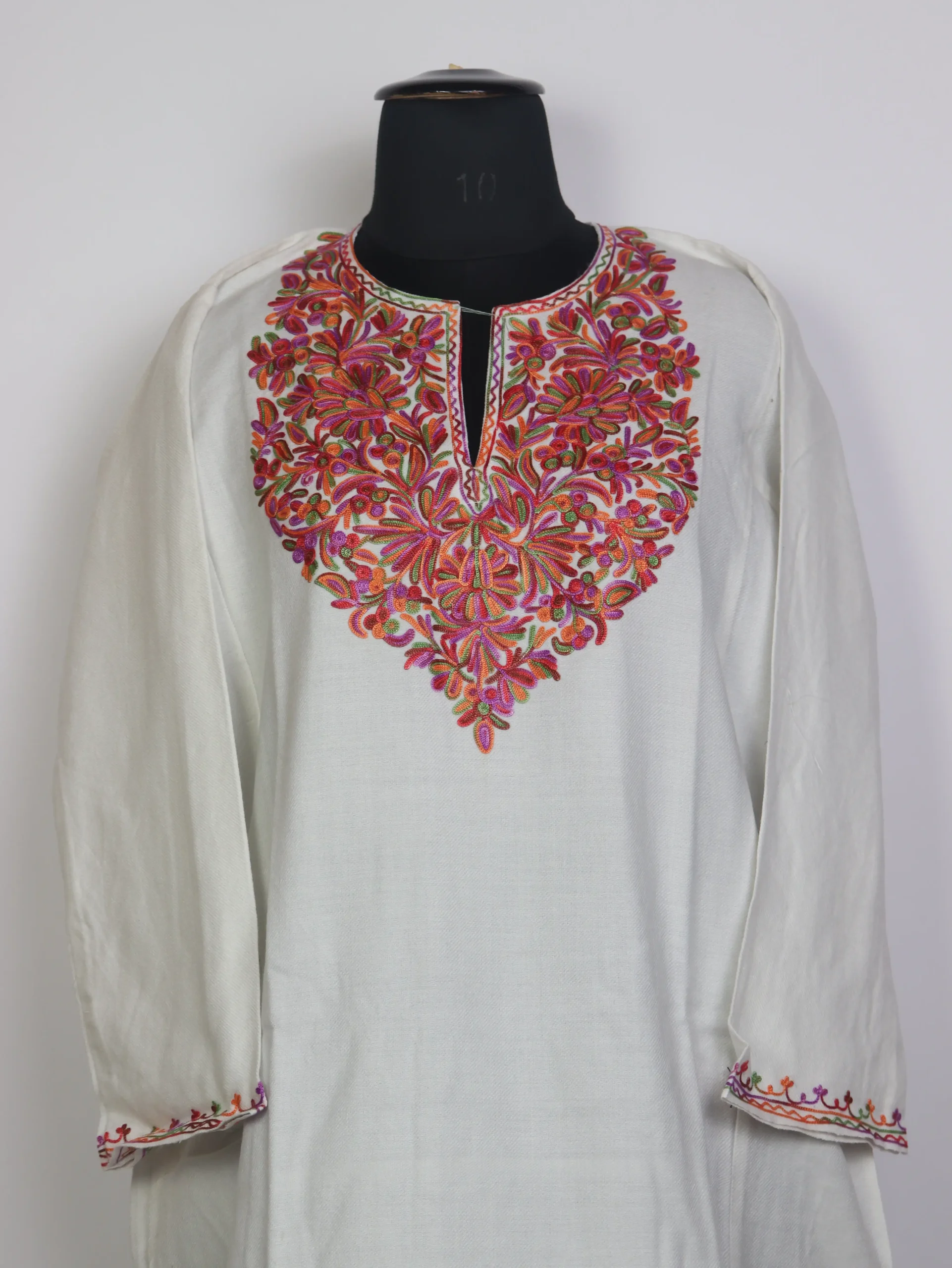 Mehrunisa Kashmiri White Aari Embroidered Cashmilon Wool Pheran - Image 2