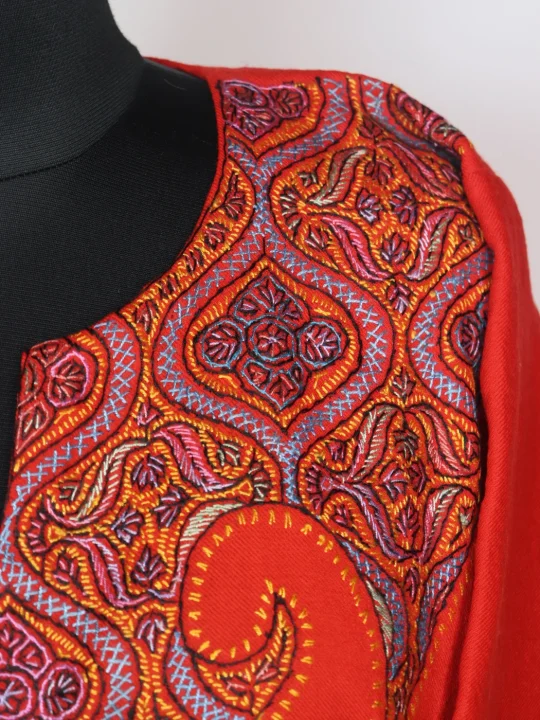 Mirza Kashmiri Pheran In Raffal Wool With Hand Sozni | Red - Image 3