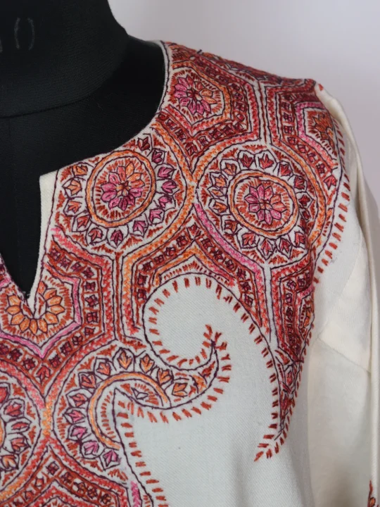 White Kashmiri Pheran In Raffal Wool With Hand Sozni | Mirza - Image 3