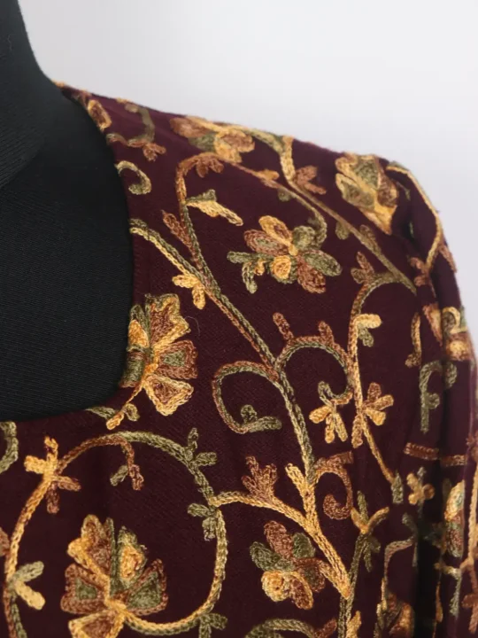 Kashmiri Gauhar Maroon Cashmilon Wool Aari Embroidery Pheran All Over Front Back Work - Image 3