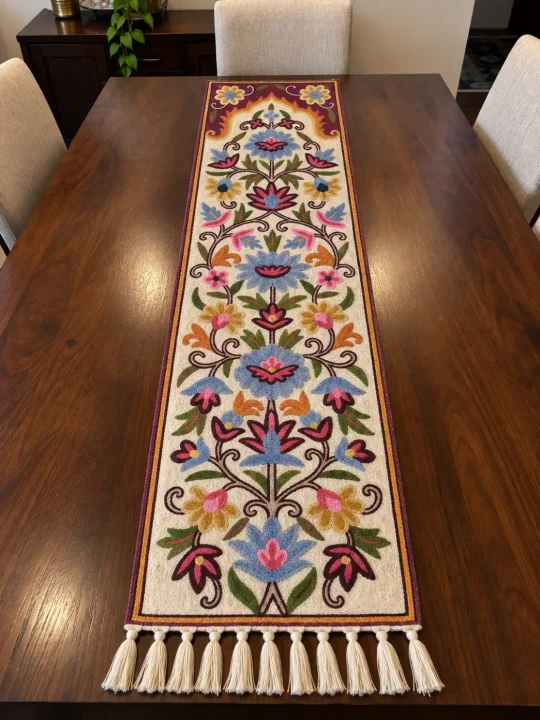 Betab Kashmiri Wool Thread Embroidery  Handmade Chain Stitch Runner 4*1ft