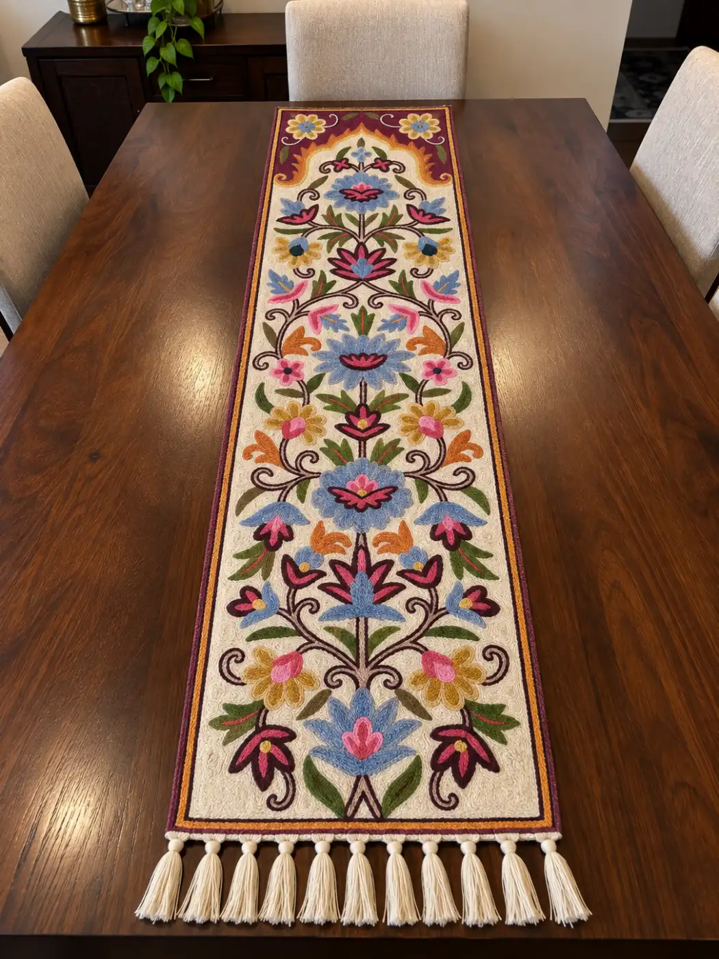 Betab Kashmiri Wool Thread Embroidery Handmade Chain Stitch Runner 4*1ft