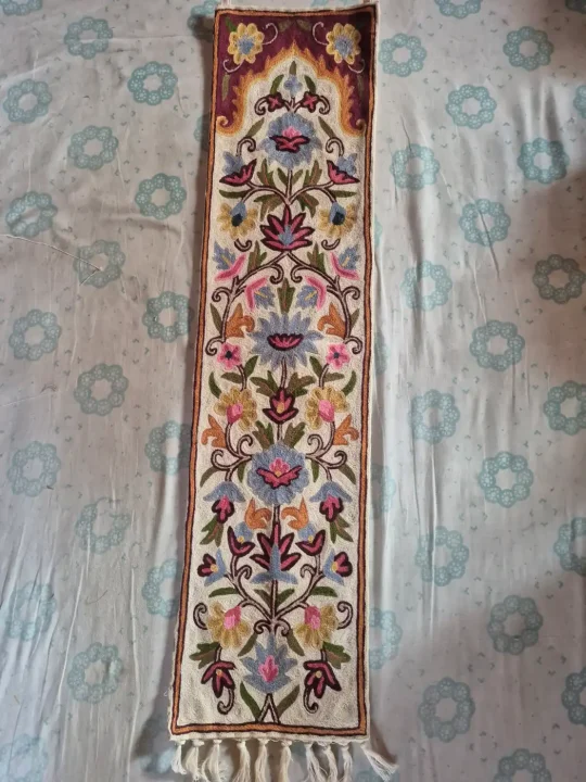 Betab Kashmiri Wool Thread Embroidery Handmade Chain Stitch Runner 4*1ft - Image 3