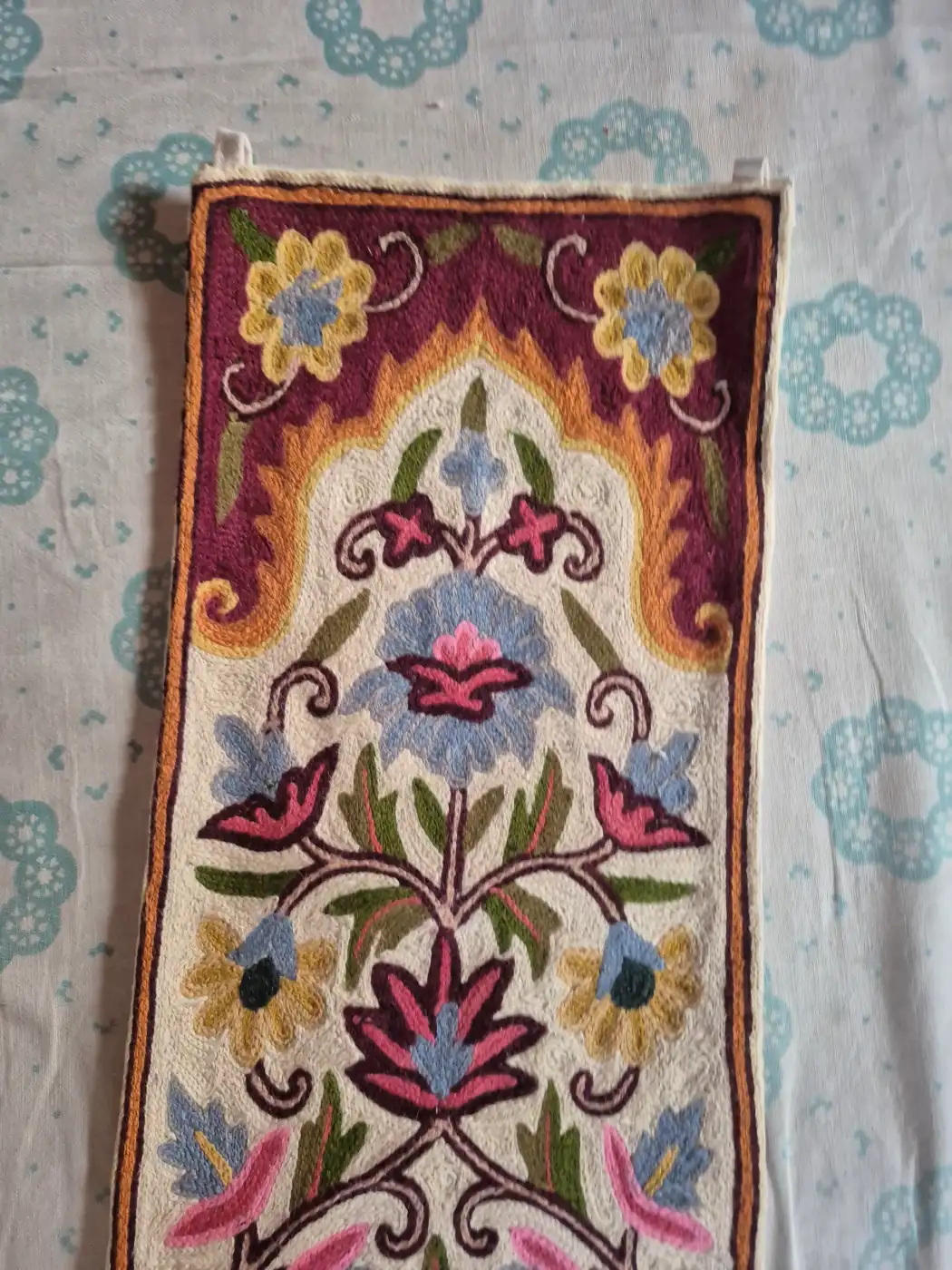 Betab Kashmiri Wool Thread Embroidery Handmade Chain Stitch Runner 4*1ft - Image 4