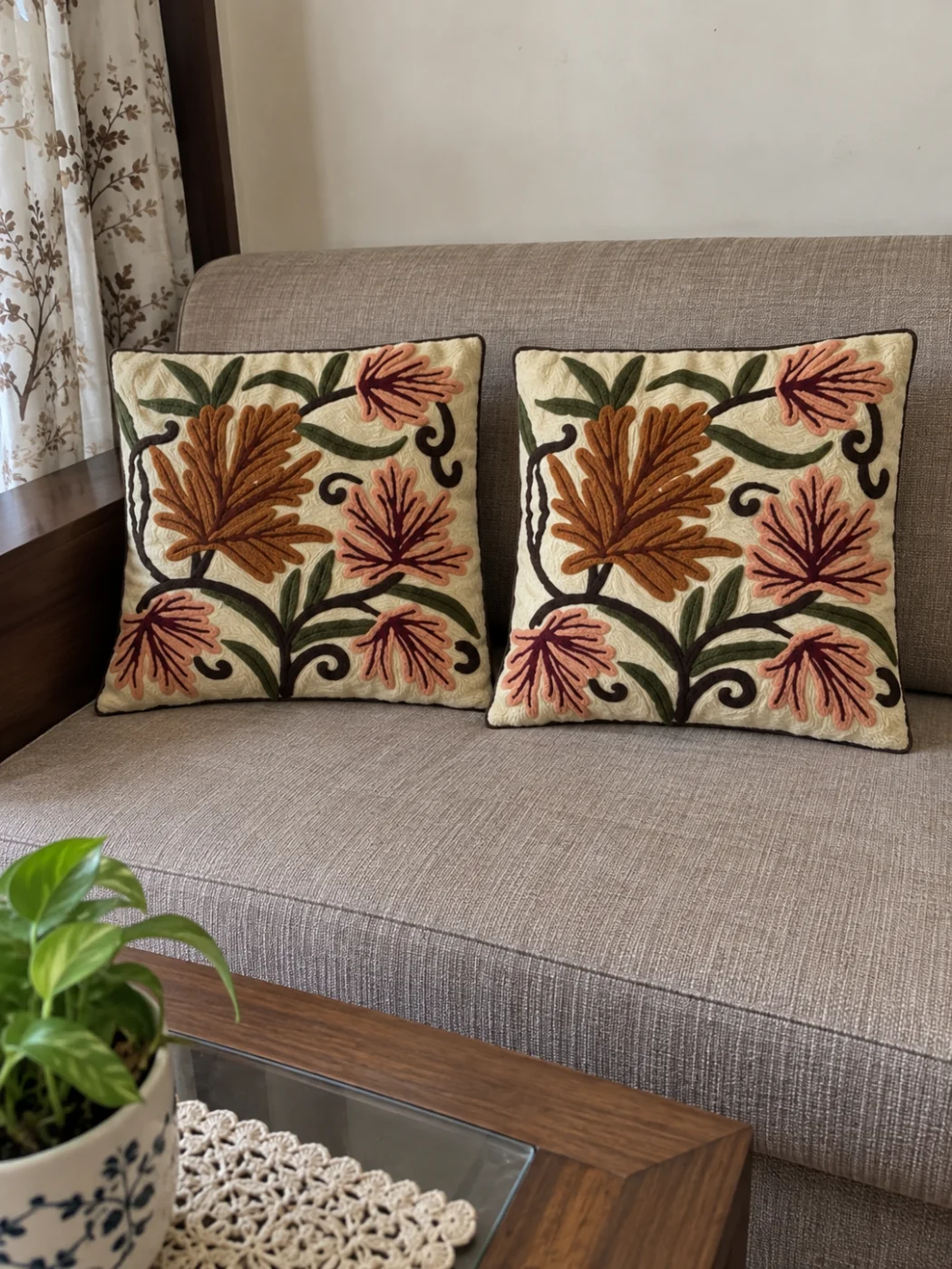 Muzna Kashmiri Handmade Chain Stitch Wool Thread Cushion Cover | Set of 2| 12*12 Inches
