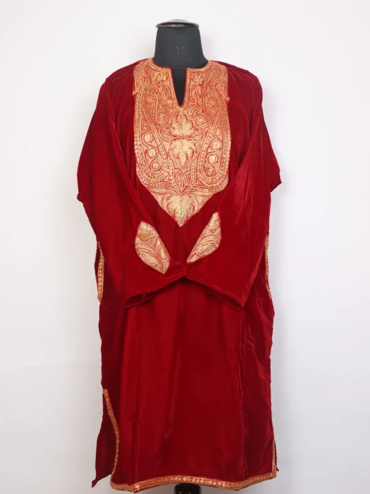 Naar Kashmiri Red Velvet Botte Tilla Embroidered Pheran