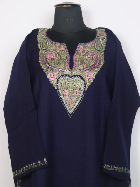 Navy Blue Raffal Wool Hand Sozni and Tilla Embroidery Kashmiri Pheran - Image 2