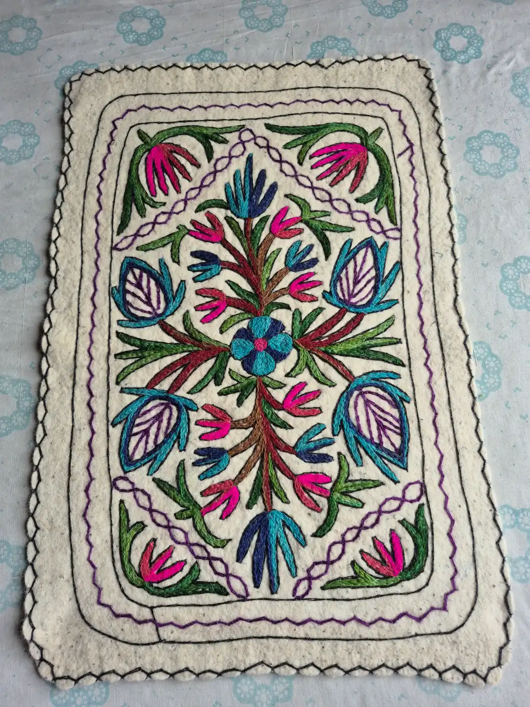 Naqsh-e-Raunaq Hand Embroidered Namda Rug Floral Design | 3×2 ft