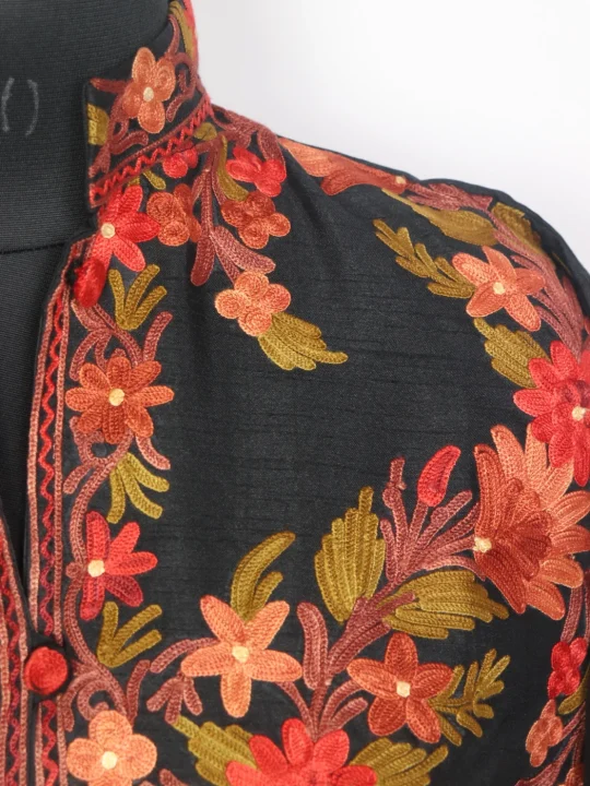 Long Black Silk Aari Embroidered Kashmiri Nashwa Coat - Image 3