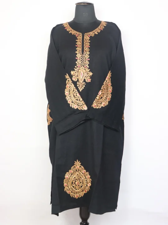 Nimra Kashmiri Pheran In Black Raffal Wool With Botte Tilla Embroidered