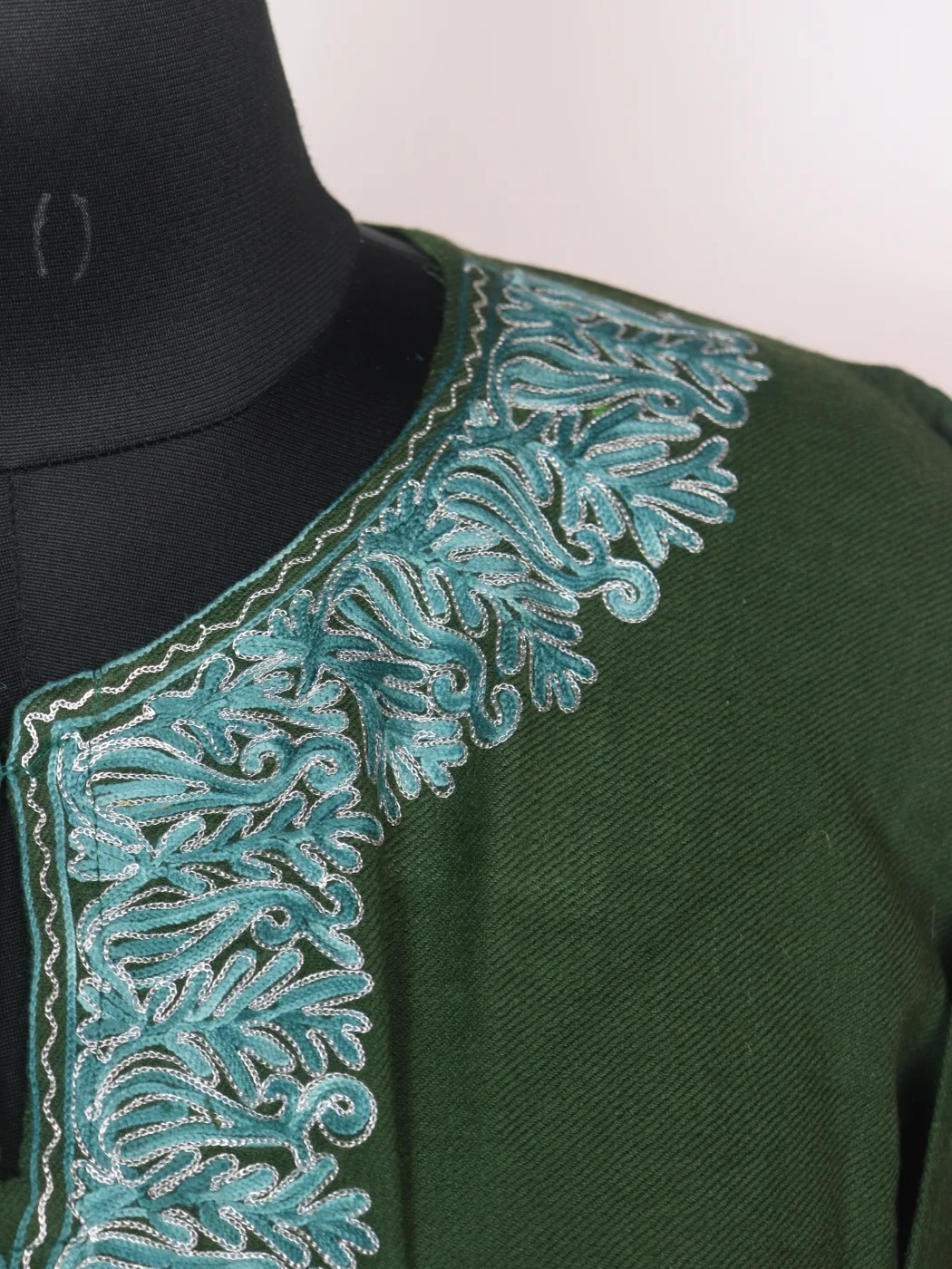 Qashf Kashmiri Pheran In Raffal Wool With Aari And Zari Embroidery | Dark Green - Image 3