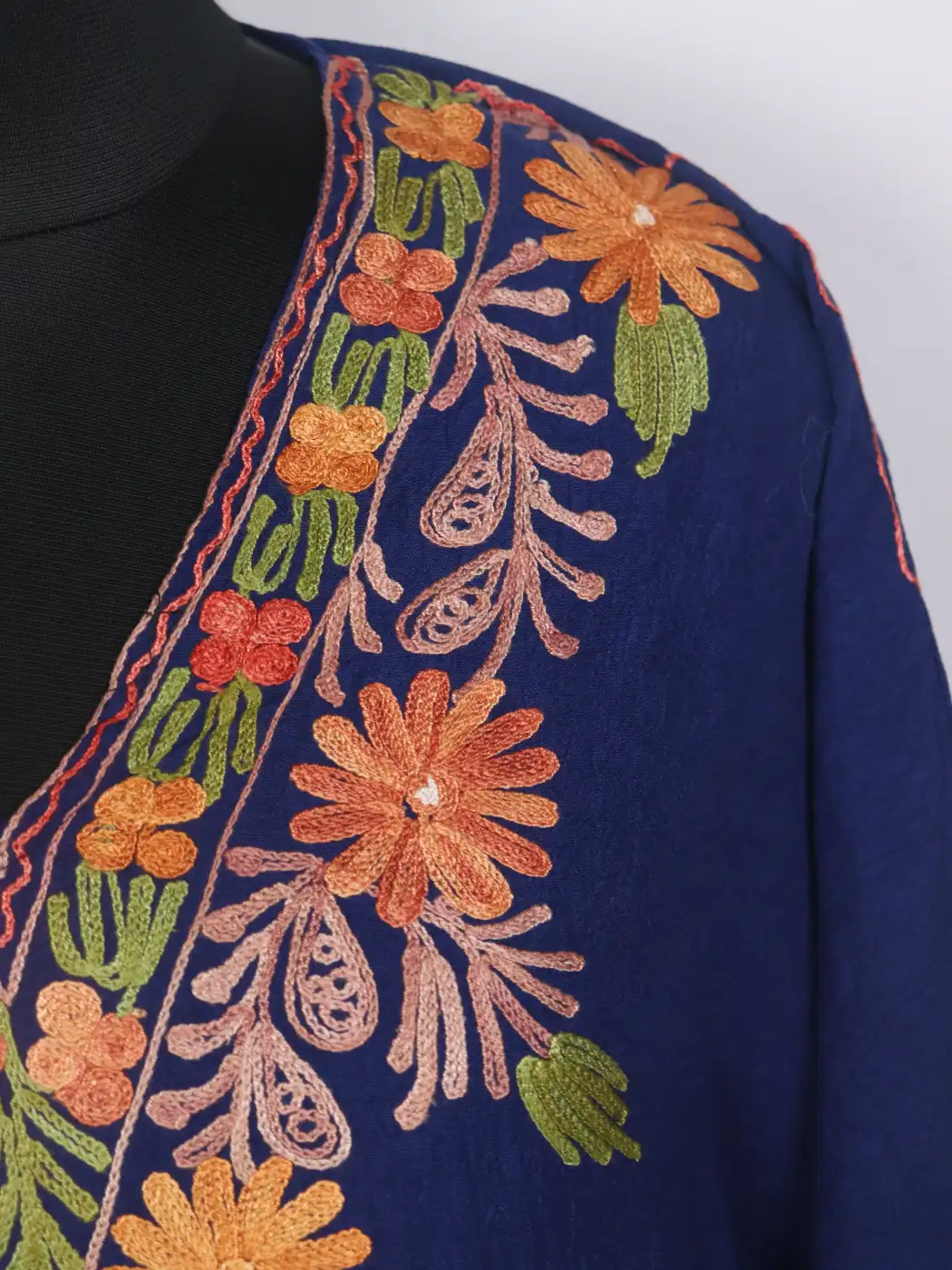 Rajiya Kashmiri Long Kaftaan in Crush Cotton with Aari Work Navy Blue - Image 3