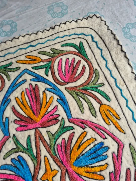 Rang-e-Gul Hand Embroidered Namda Rug – Blue & Pink Floral Design | 3×2 ft - Image 2