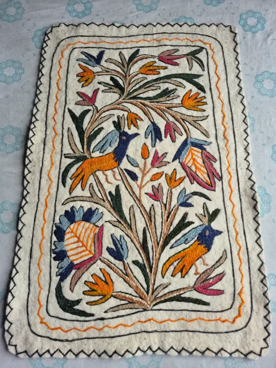 Rang-e-Parinda Hand Embroidered Namda Rug – Bird & Floral Design | 3×2 ft