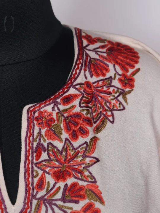 Rekhta Kashmiri Pheran In Raffal Wool With Hand Aari | White - Image 3