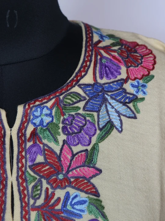 Rekhta Kashmiri Pheran In Raffal Wool With Hand Aari | Cream - Image 3