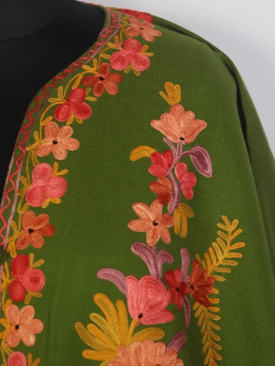 Rukhsar Kashmiri Green Cape Shawl with Aari Work in Cashmilon Wool - Image 3
