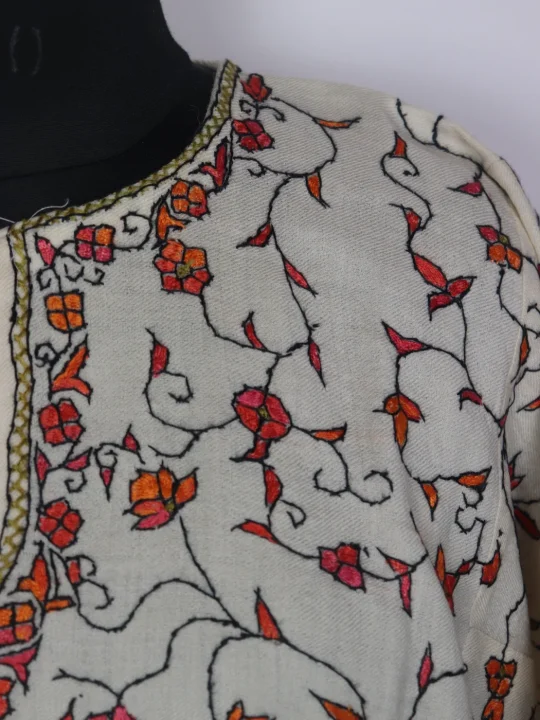 Sabeeka Kashmiri Pheran Cream Raffal Wool Hand Sozni Paper Mache Jaal Work - Image 3