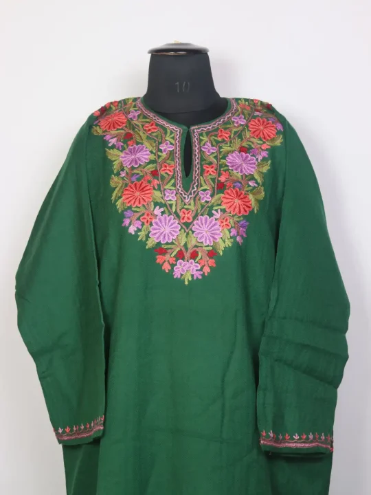 Kashmiri Green Pheran with Hand Aari Work in Raffal Wool Sabzgul - Image 2
