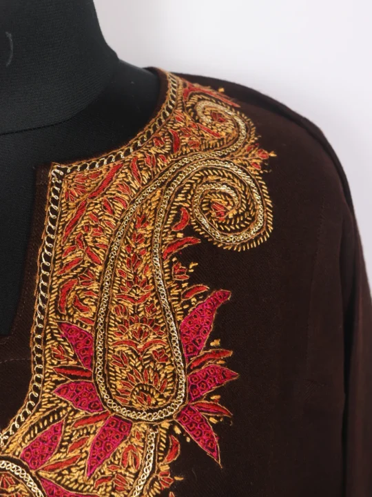 Sahiba Kashmir Brown Raffal Wool Hand Sozni and Tilla Embroidery Pheran - Image 2
