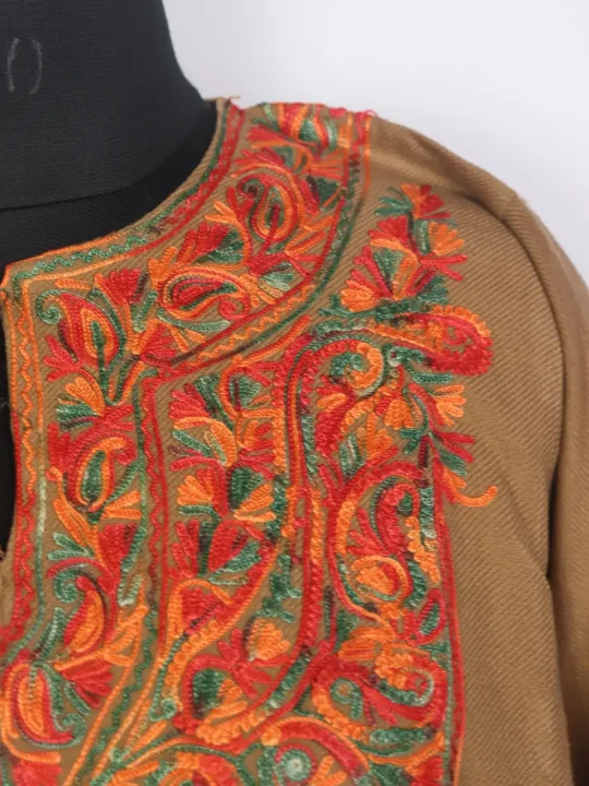 Sehar Brown Kashmiri Aari Embroidered Cashmilon Wool Pheran - Image 3
