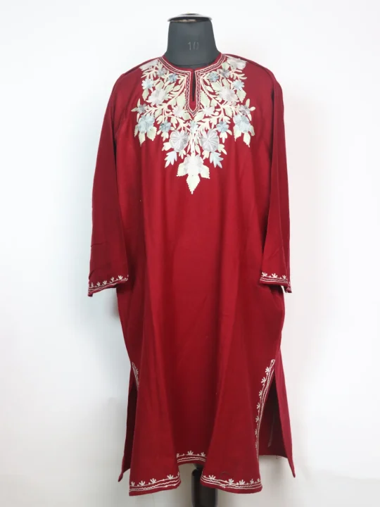 Red Kashmiri Pheran In Cashmilon Wool With Aari Embroidery | Tabassum
