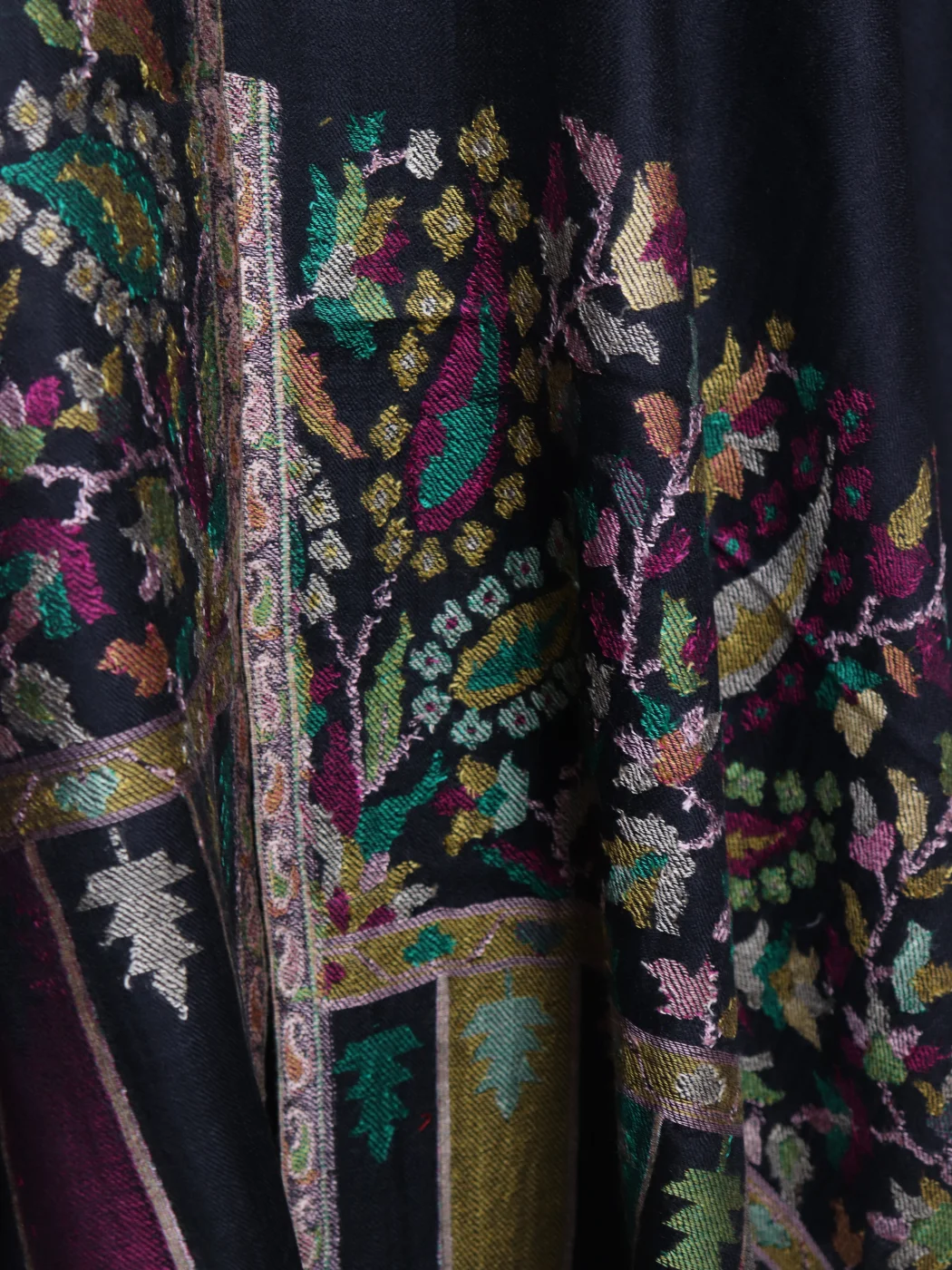 Tahmina Kashmiri Kani Work Fine Wool Stole | Black - Image 3