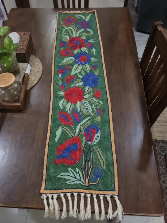 Varmul Kashmiri Handmade Silk Thread Chain Stitch Embroidery Runner 4*1ft