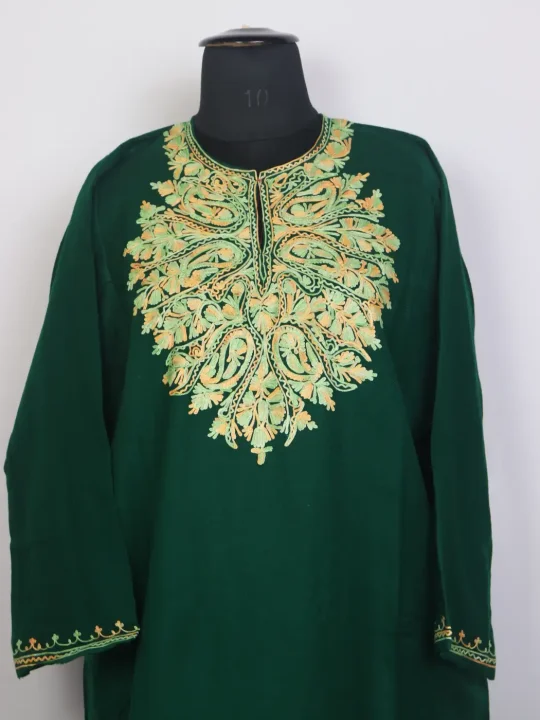 Yasmin Green Aari Embroidered Cashmilon Kashmiri Pheran - Image 2